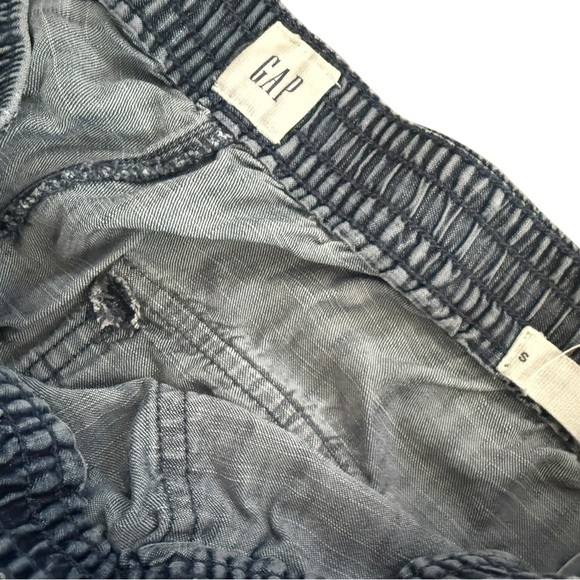 Gap 100% Tencel Chambray Joggers โ Size Small โ Light Flaw, Great Deal - Picture 5 of 6